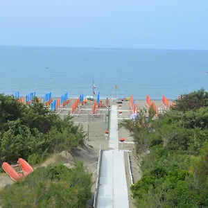 Belmare Hotel
